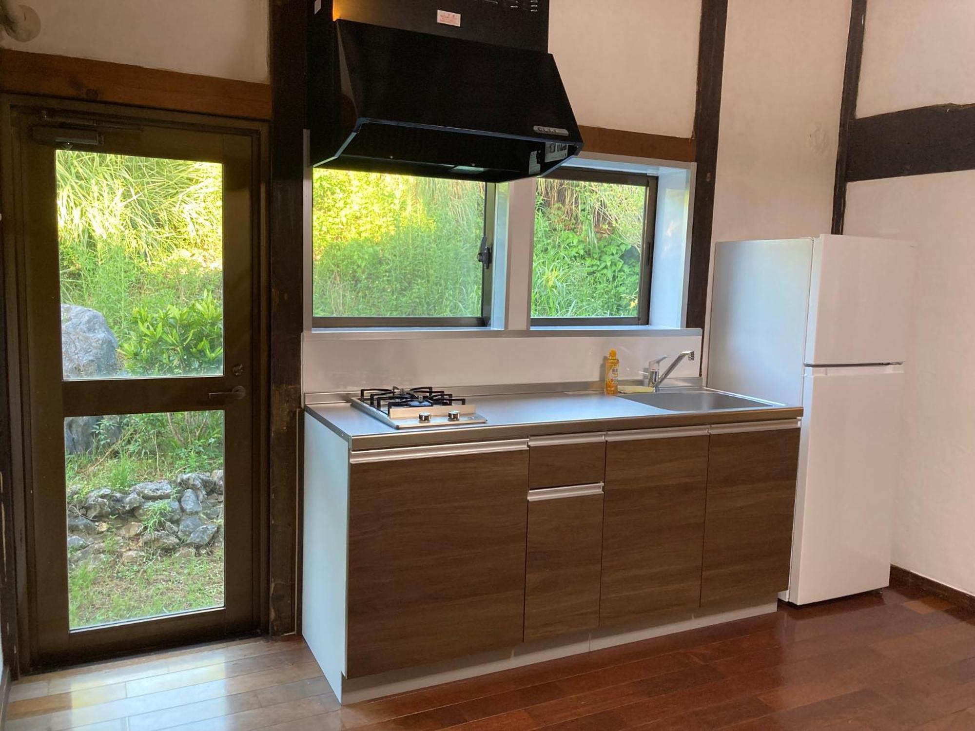 Ｐｅｎｓｉｏｎ　Ｓｈｉｍａｋａｚｅ Hotel Motobu Ngoại thất bức ảnh